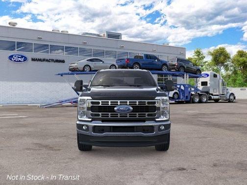 Agate Black Metallic 2026 Ford F-350 XLT