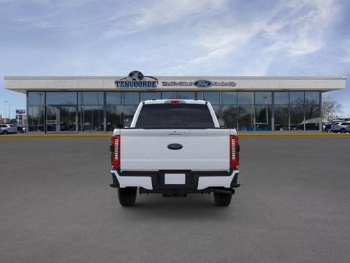 Oxford White 2026 Ford F-350 XLT