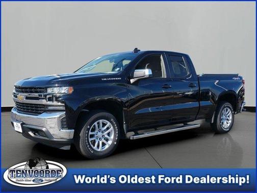 Black 2019 Chevrolet Silverado 1500 LT