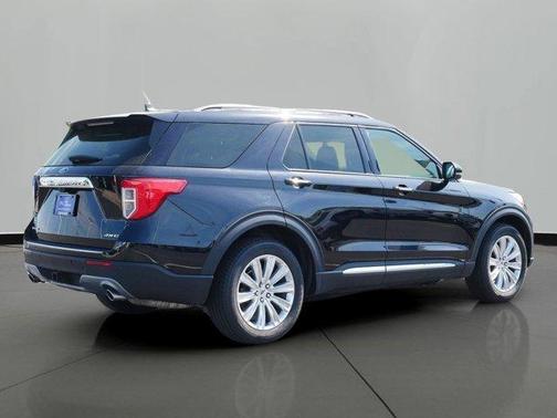 Black Metallic 2023 Ford Explorer Limited