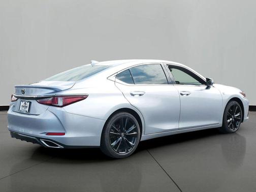 2023 Lexus ES 350 F SPORT Design