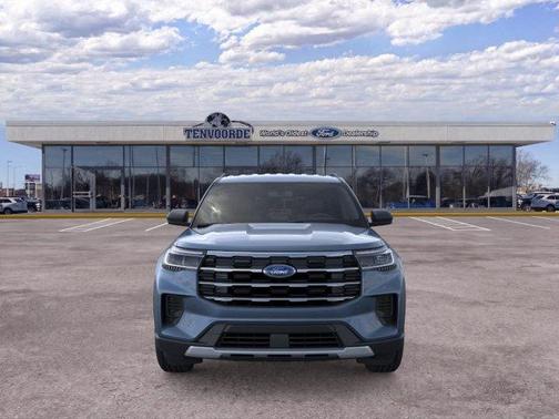 Vapor Blue Metallic 2026 Ford Explorer Active