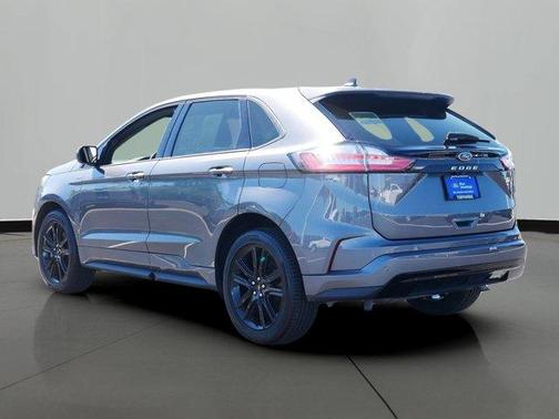 Gray Metallic 2023 Ford Edge ST Line