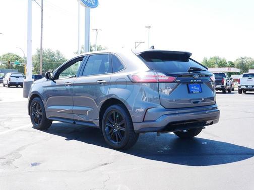 Gray Metallic 2023 Ford Edge ST Line