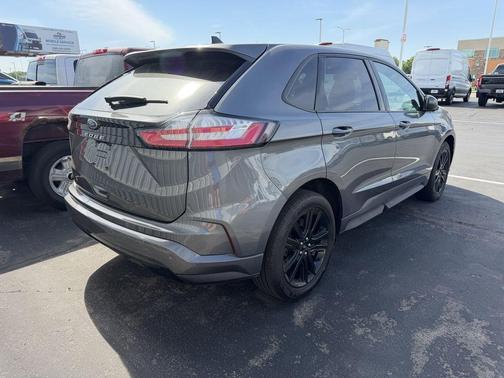 Gray Metallic 2023 Ford Edge ST Line