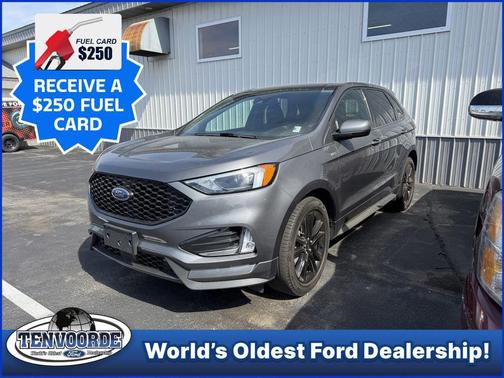 Gray Metallic 2023 Ford Edge ST Line