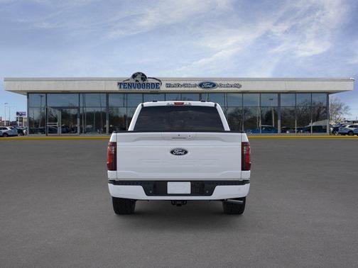 Oxford White 2026 Ford F-150 XLT