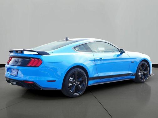 Grabber Blue 2022 Ford Mustang GT Premium