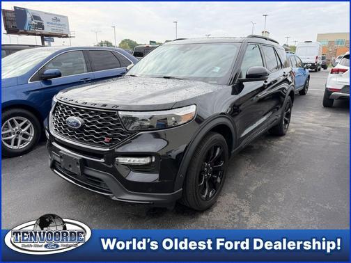 Black Metallic 2021 Ford Explorer ST