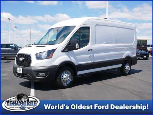 Oxford White 2026 Ford Transit-250 148 WB Medium Roof Cargo