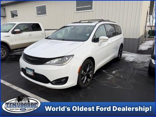 2018 Chrysler Pacifica Limited