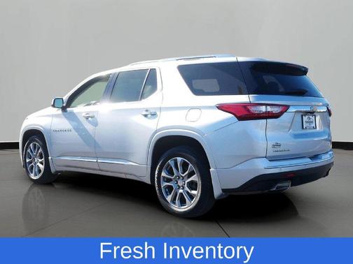 Silver Ice Metallic 2018 Chevrolet Traverse Premier