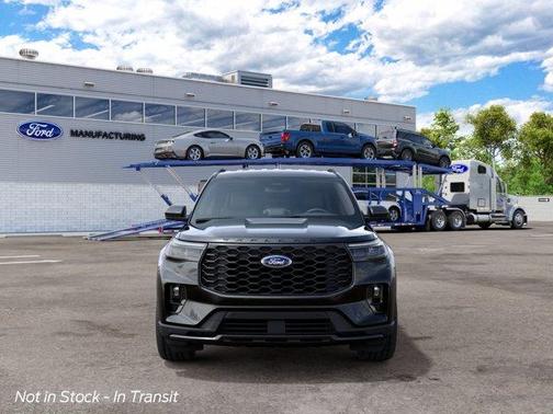 Agate Black Metallic 2027 Ford Explorer ST-Line