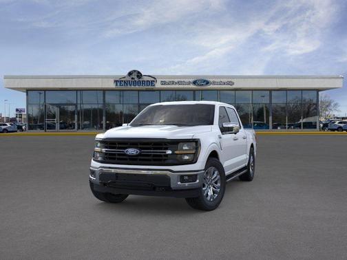 Oxford White 2026 Ford F-150 XLT