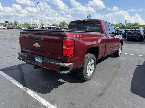 Siren Red Tintcoat 2017 Chevrolet Silverado 1500 LT