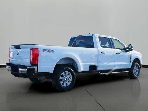 2024 Ford F-350 XLT