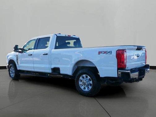 2024 Ford F-350 XLT