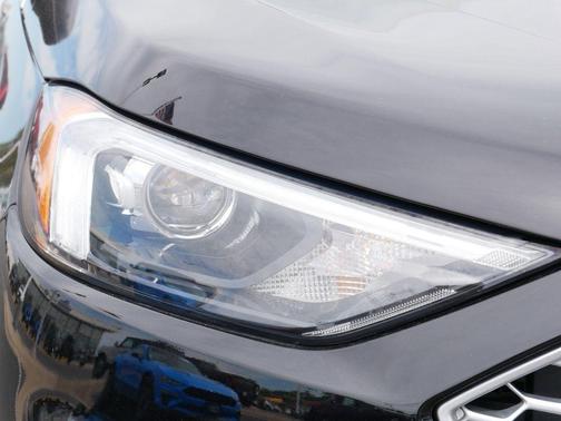 Black Metallic 2023 Ford Edge SEL