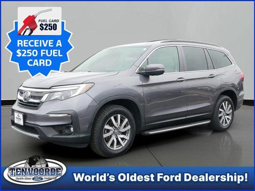 Modern Steel Metallic 2019 Honda Pilot EX-L w/Navigation/RES