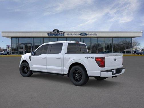 Oxford White 2025 Ford F-150 XLT