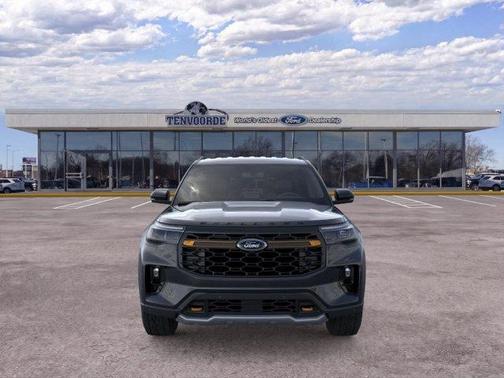 Agate Black Metallic 2026 Ford Explorer Tremor