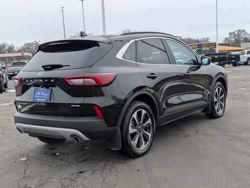 2023 Ford Escape Platinum