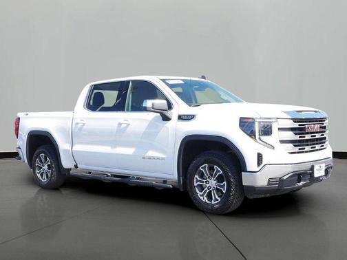 Summit White 2024 GMC Sierra 1500 SLE