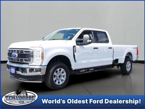 Oxford White 2024 Ford F-350 XLT