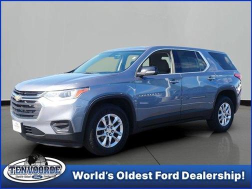 Satin Steel Metallic 2021 Chevrolet Traverse LS