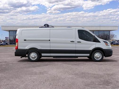 Oxford White 2027 Ford Transit-250 Base