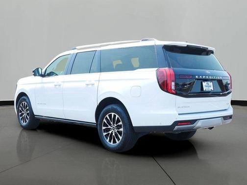 Oxford White 2025 Ford Expedition Max Platinum