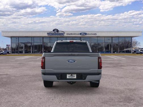 Avalanche 2026 Ford F-150 XLT