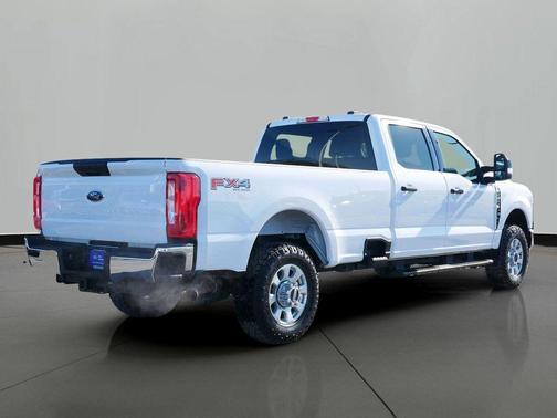 2024 Ford F-350 XLT