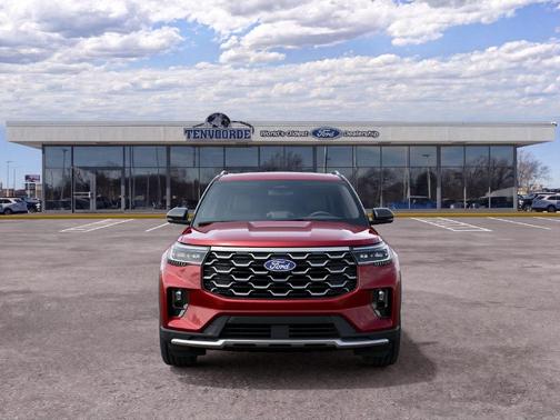 Ruby Red Metallic Tinted Clearcoat 2027 Ford Explorer Platinum