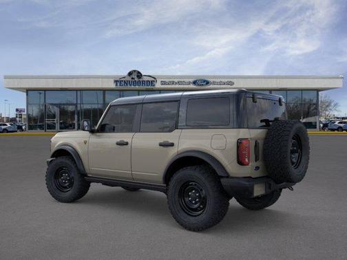 Desert Sand 2026 Ford Bronco Badlands