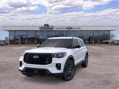 Star White 2026 Ford Explorer ST