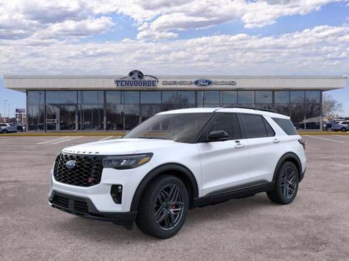 Star White 2026 Ford Explorer ST