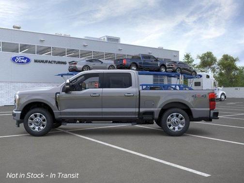 Carbonized Gray Metallic 2026 Ford F-350 Lariat Super Duty
