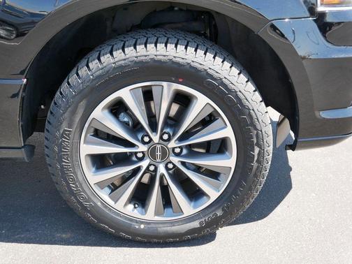 Velvet 2016 Lincoln Navigator Select