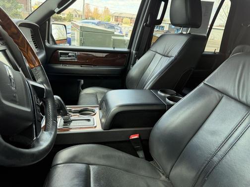 Velvet 2016 Lincoln Navigator Select