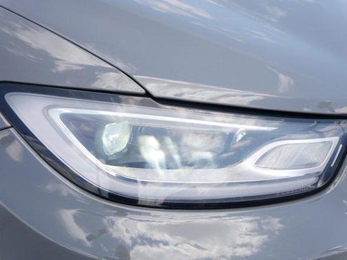 Ceramic Gray Clearcoat 2023 Chrysler Pacifica Limited