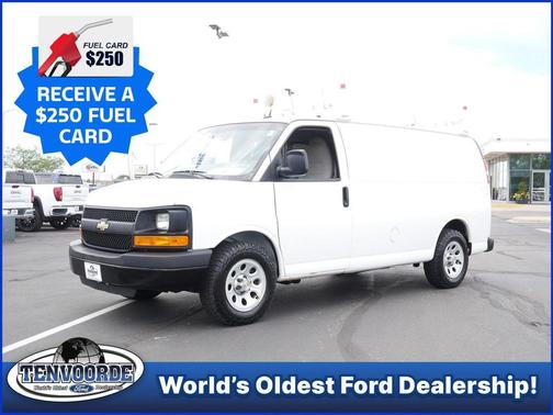 Summit White 2013 Chevrolet Express 1500 Work Van