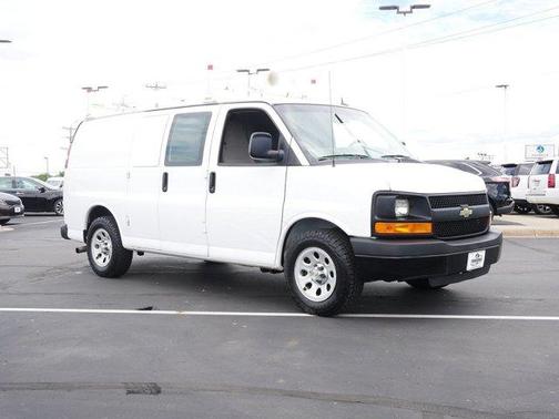 Summit White 2013 Chevrolet Express 1500 Work Van