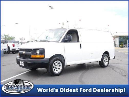Summit White 2013 Chevrolet Express 1500 Work Van