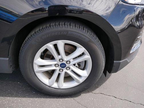Agate Black 2020 Ford Edge SEL