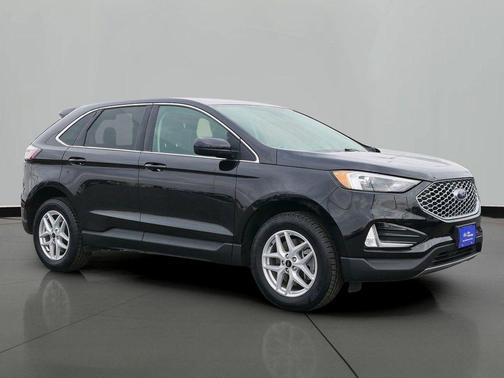 Agate Black Metallic 2024 Ford Edge SEL