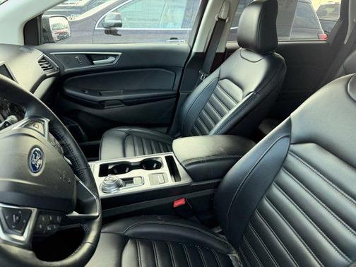 Agate Black Metallic 2024 Ford Edge SEL