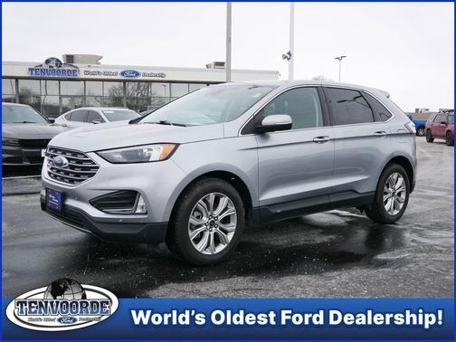 2024 Ford Edge Titanium