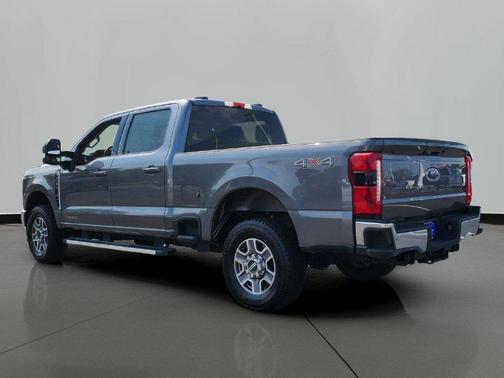 Gray Metallic 2025 Ford F-250 Lariat