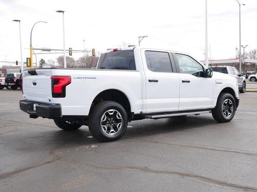 2022 Ford F-150 Lightning Pro